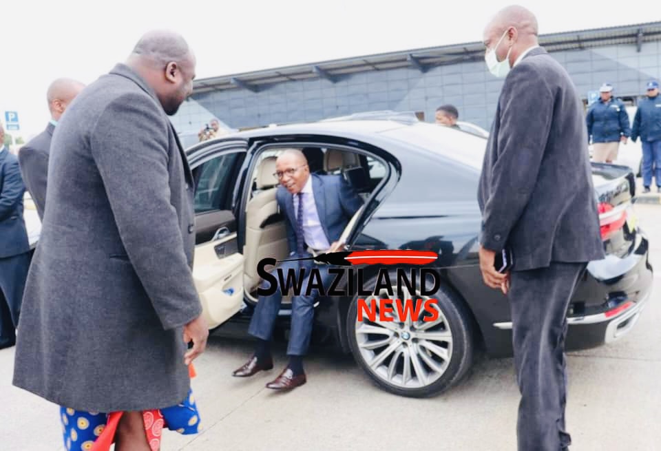 State ‘grabs’ escort vehicles from former Prime Minister Cleopas Dlamini.