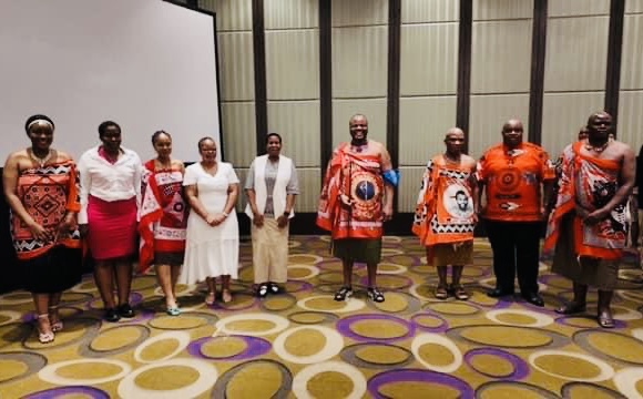 King Mswati takes CVs for emaSwati studying in Taiwan,promising jobs.