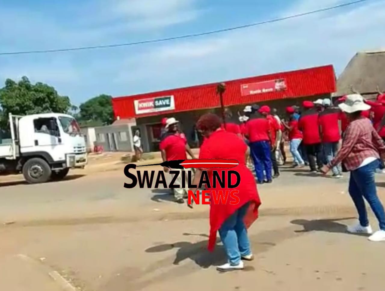 Army truck arrives at the University of Eswatini(UNESWA)as strike action by Lecturers intensifies.