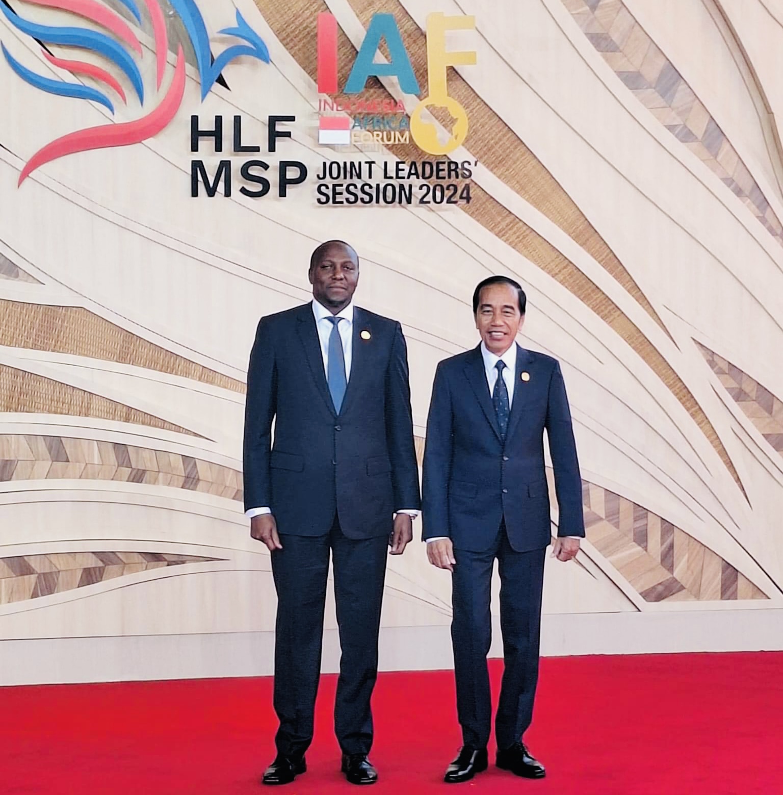 Prime Minister Russell Mmiso Dlamini representing King in the Indonesia-Africa Forum, warmly welcomed by President Joko Widodo.
