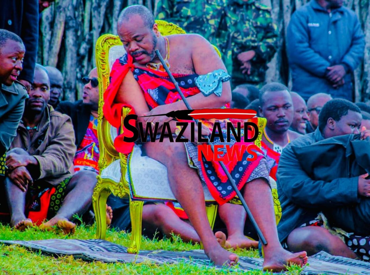 CONSTITUTIONAL EXPERT:King did not violate the Constitution, Prime Minister and Cabinet Ministers legally in office despite ‘dissolution’ of Parliament.