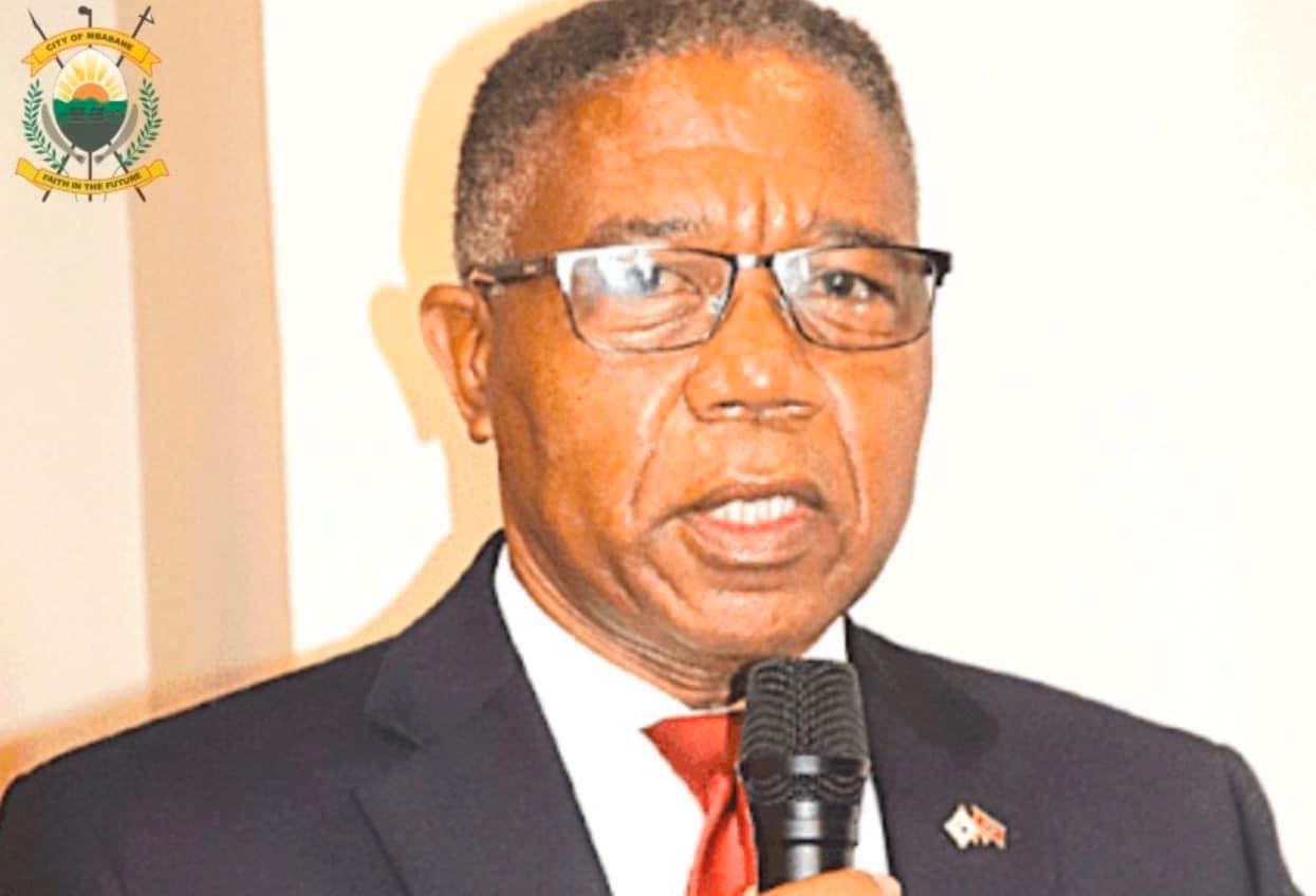 Out-going Mbabane CEO Gideon Mhlongo removed from list of Councillors to be appointed by Minister Prince Simelane.