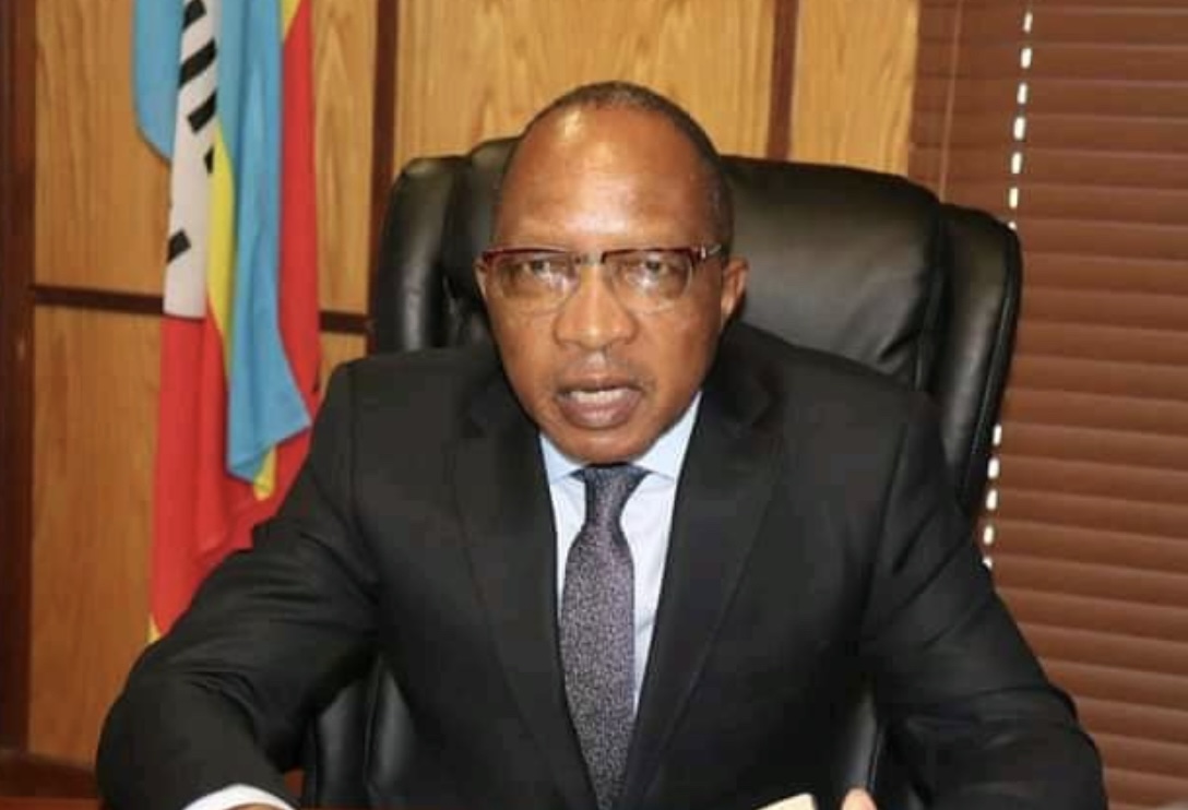 GOVERNMENT EASES COVID-19 RESTRICTIONS: No face masks for outdoor small groups.