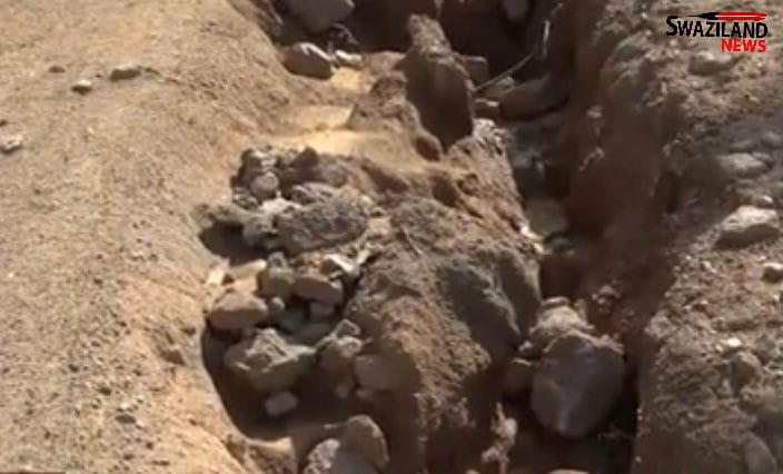 No means of transport for Bulunga residents, bus withdraws amid delay in the maintenance of road.