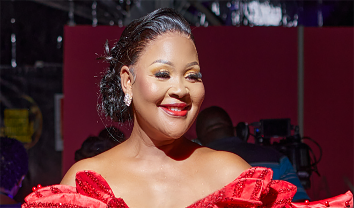 Ukhozi FM Presenter Zanele Mbokazi dies after a battle with cancer.