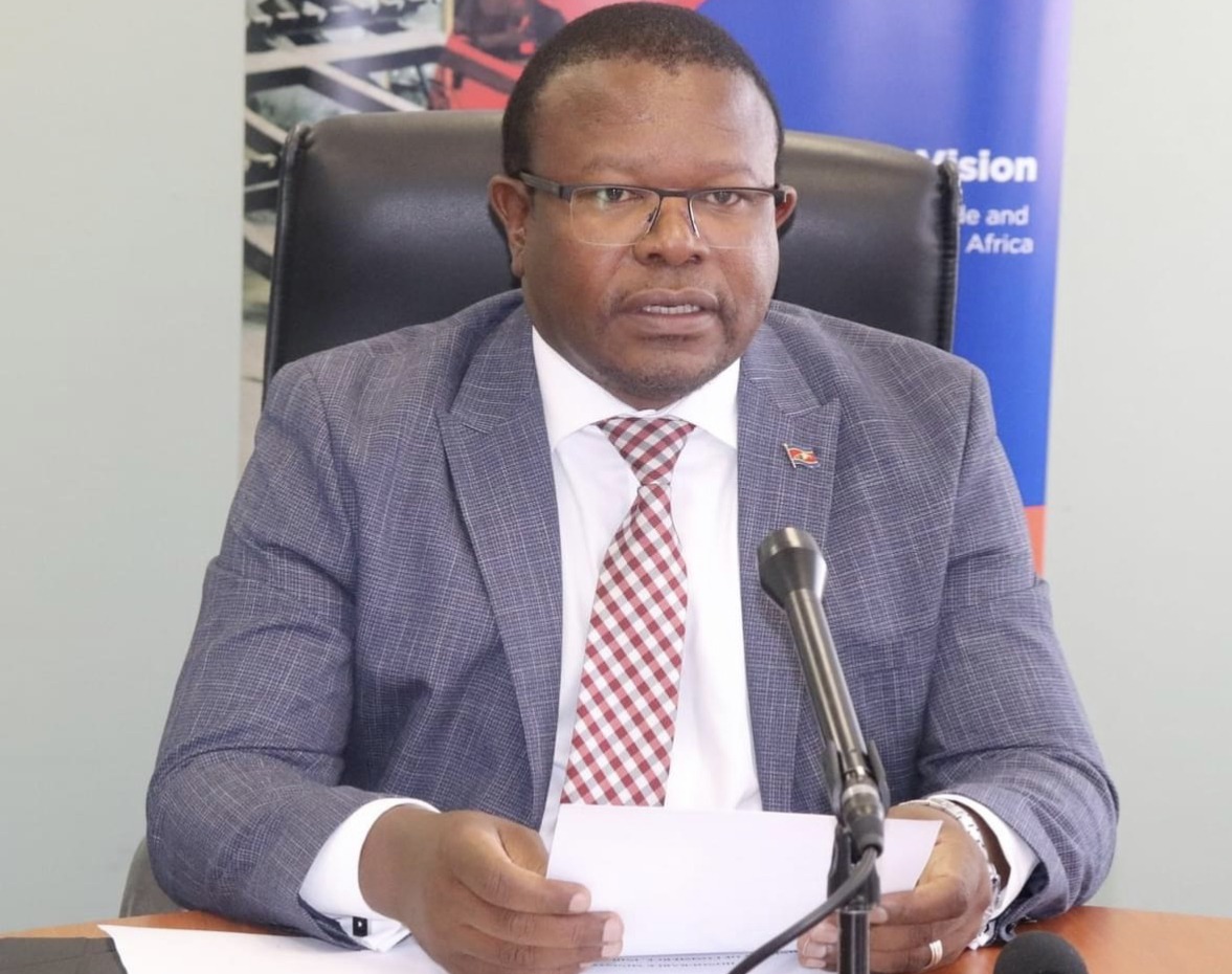 AFTER KING’S TRIP TO SINGAPORE: Commerce Minister  announces commencement of R262million Lush Hair Group project.