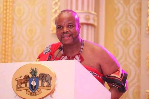 King Mswati blasts pro-democracy advocators again says they are drunk, smoke dagga.