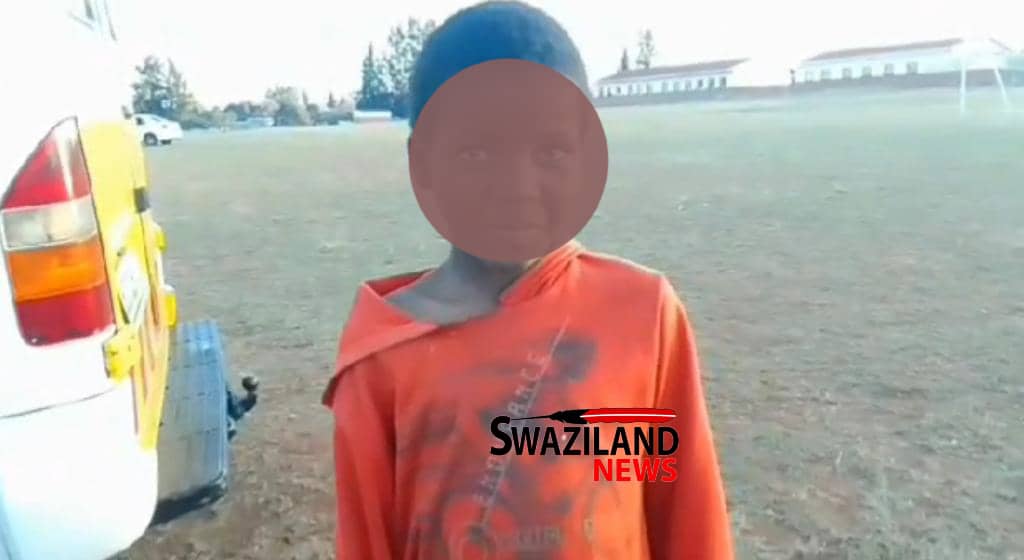 Unknown men driving a Toyota GD6 kidnapp and disappear with Eqinisweni Primary School children, one escapes.