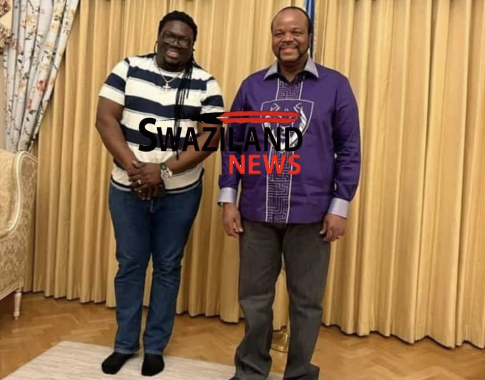 IT’S A GREAT PLEASURE TO MEET YOU MY KING:United Kingdom(UK)based Swazi political activist Mkhosi Shiba dumps struggle for democracy,smiles with Mswati.
