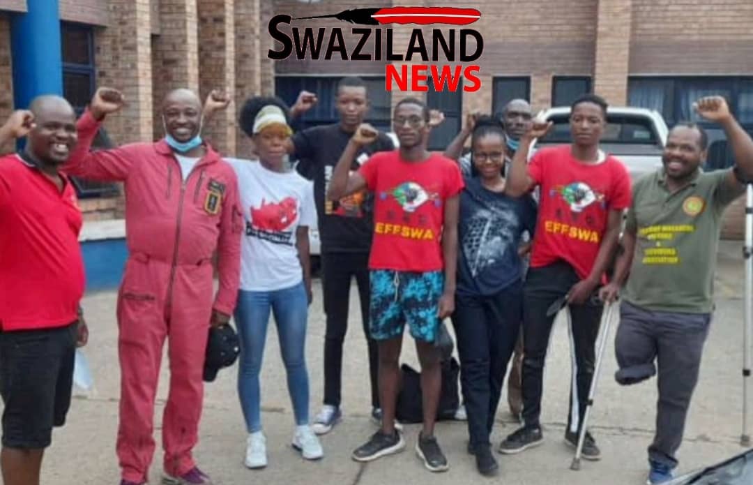 PUDEMO President Mlungisi pays bail for incarcerated EFF member.