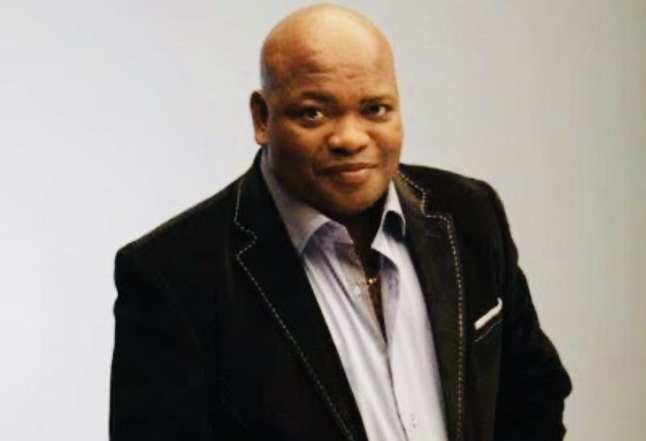 Aspiring MP Mzwakhe Myeni collaborates with Economic Planning Minister Dr Tambo Gina, to host talent search show at Nkilongo.