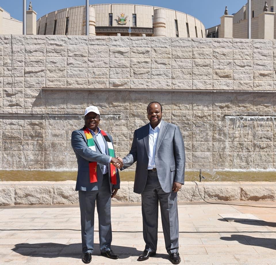 King Mswati tours new State-of-the-Art Zimbabwe Parliament building.
