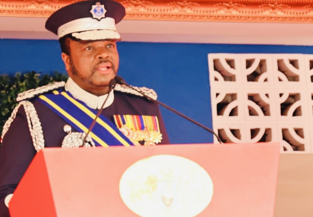 King Mswati remembers late National Commissioner William Tsintsibala Dlamini who collapsed and died at OR Tambo Airport,applauds Lesotho Police Chief for taking care of him.