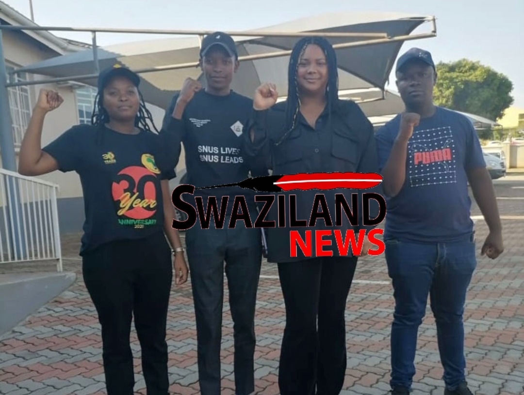 Students Union Executive members meet United Kingdom students President Larrisa Kennedy.