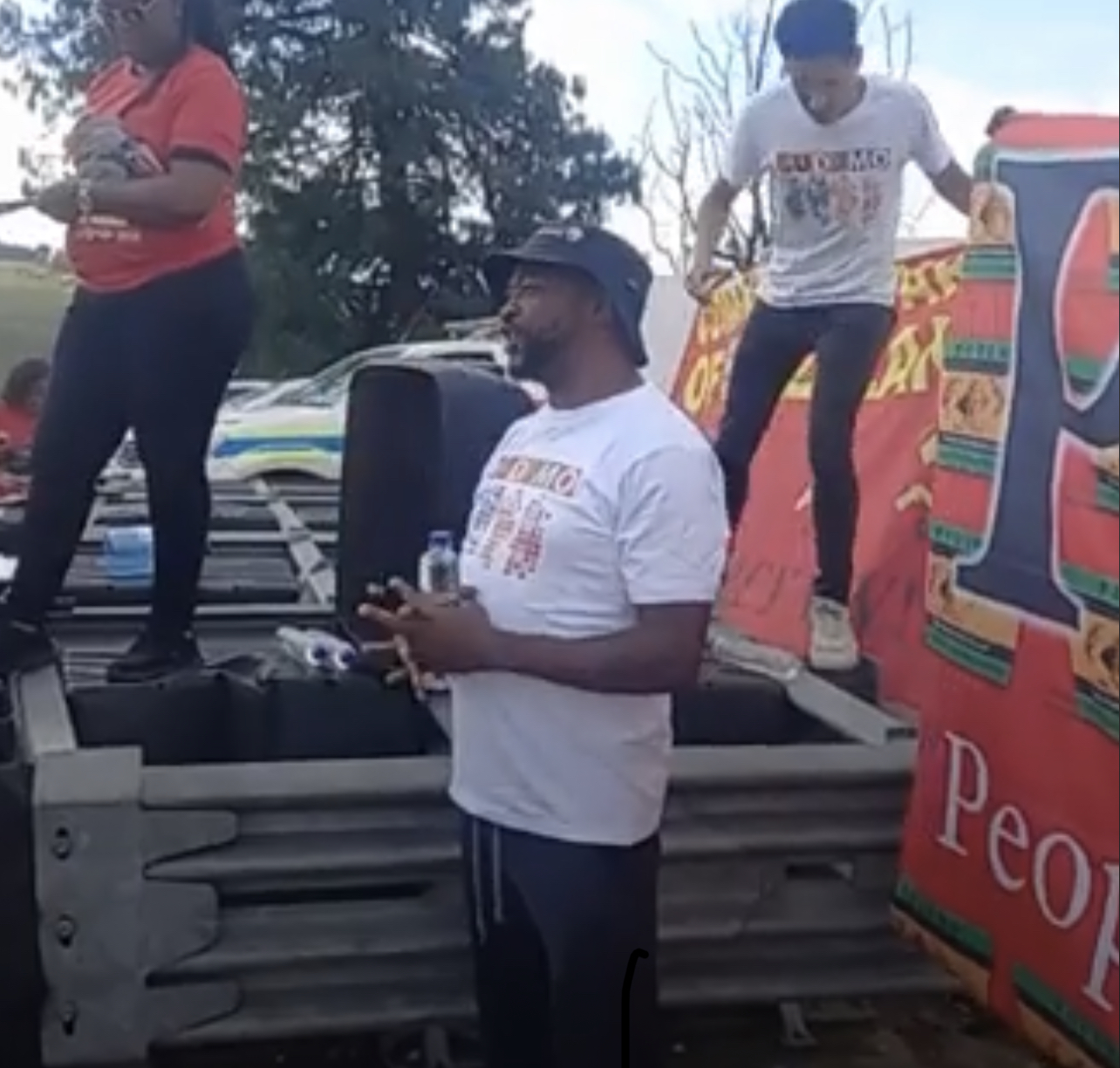  Your time is over, PUDEMO President Mlungisi Makhanya tells royalty.