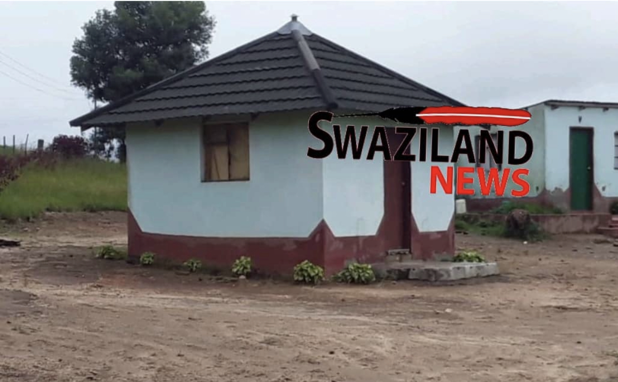 PUDEMO Chairperson leads Manyiseni residents to petition Chief Bhejisa, demand their land back.