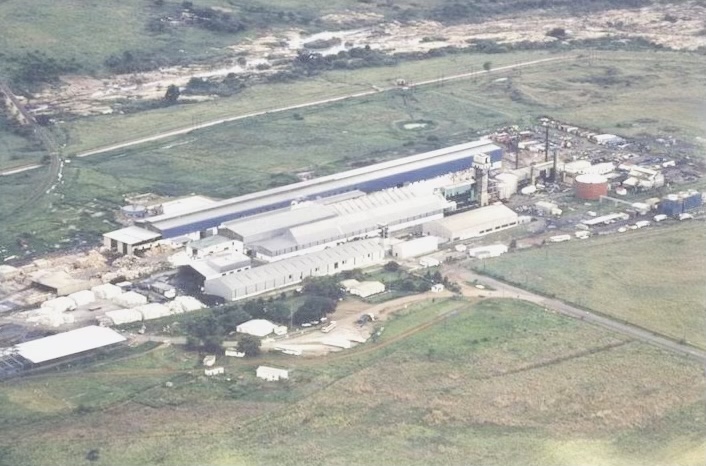 King Mswati to officially open alleged multibillion drugs shortage thief Ashraff’s Swazi Paper Mills, Spokesperson Percy Simelane says operations of the law won’t be affected.