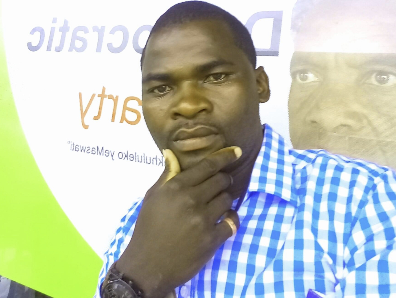 SWADEPA member Sanele Sihlongonyane who popularized Swaziland News on social media gets R10,000.00 from editor