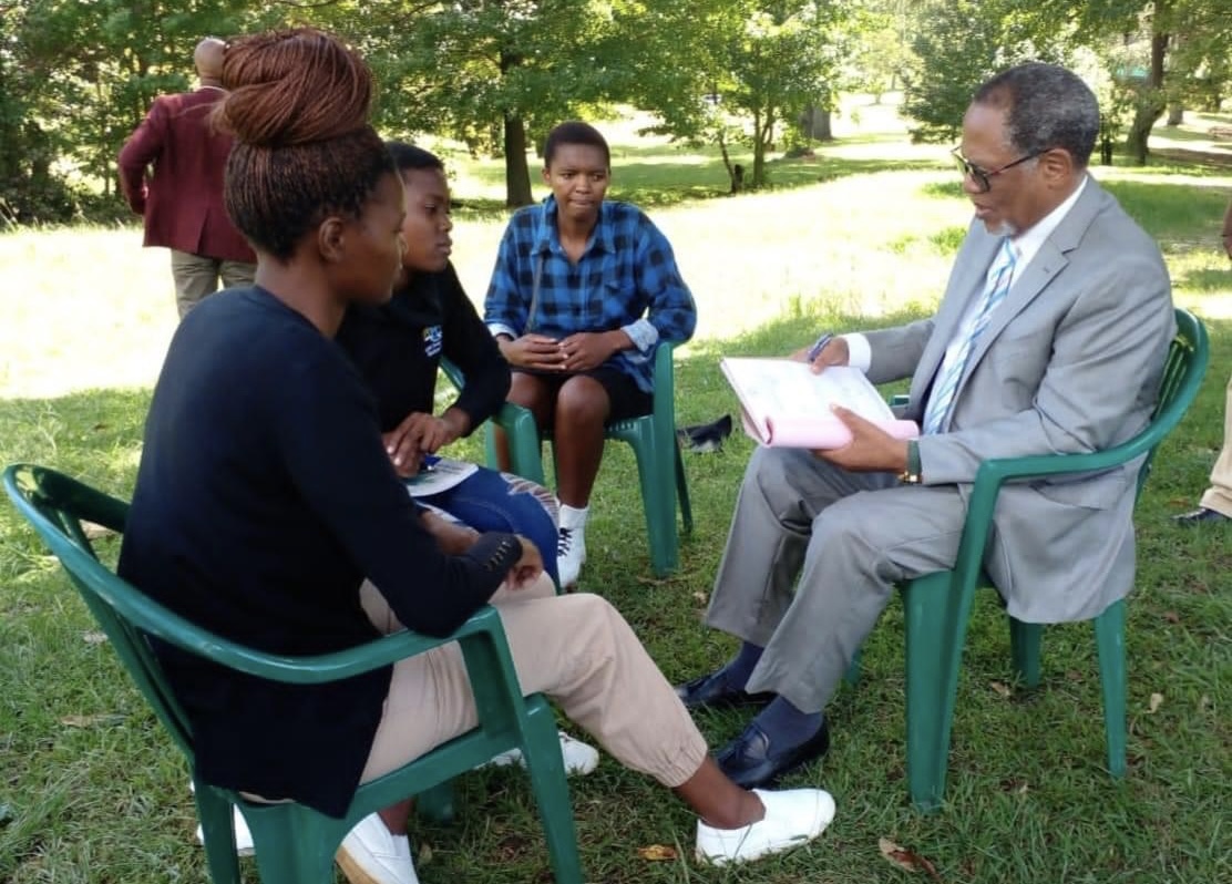 Deputy Prime Minister Themba Masuku registers for Local Government elections,urges public to participate.