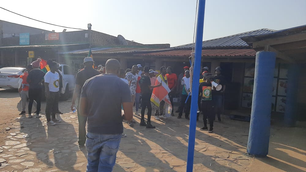 PUDEMO influential member leads Mpaka community members in a protest, demands justice for killed soldier, Thandekile Kunene.