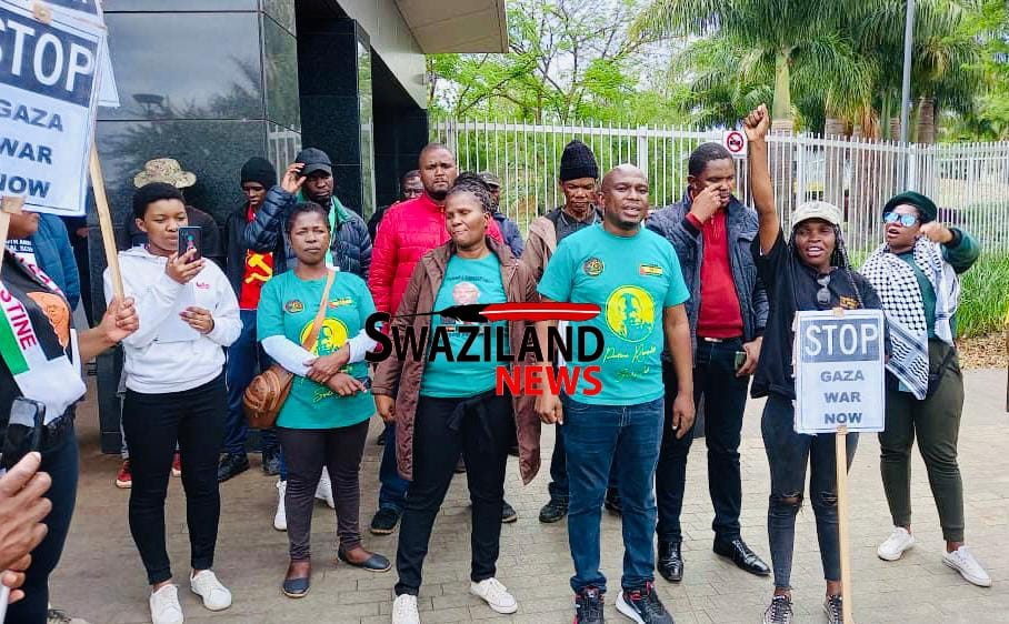 Eswatini pro-democracy groups, civil society march to United States(US) Embassy to deliver a petition, calling for an end to Israel-Palestine war.