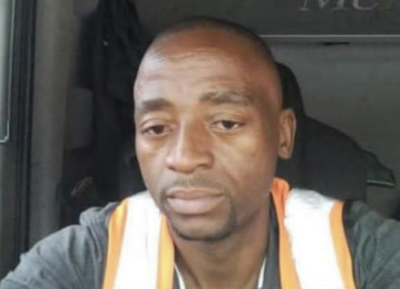 Parsons Transport contributes only R5,000.00 for truck driver who died on duty, Director says it’s a private matter.