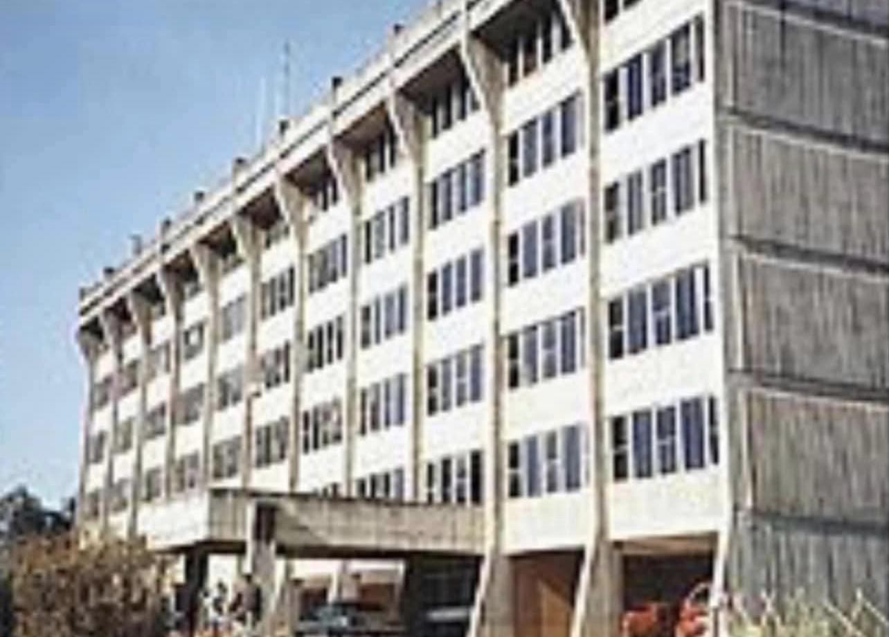 No water at Police Headquarters, officers relieve themselves in nearby bushes.