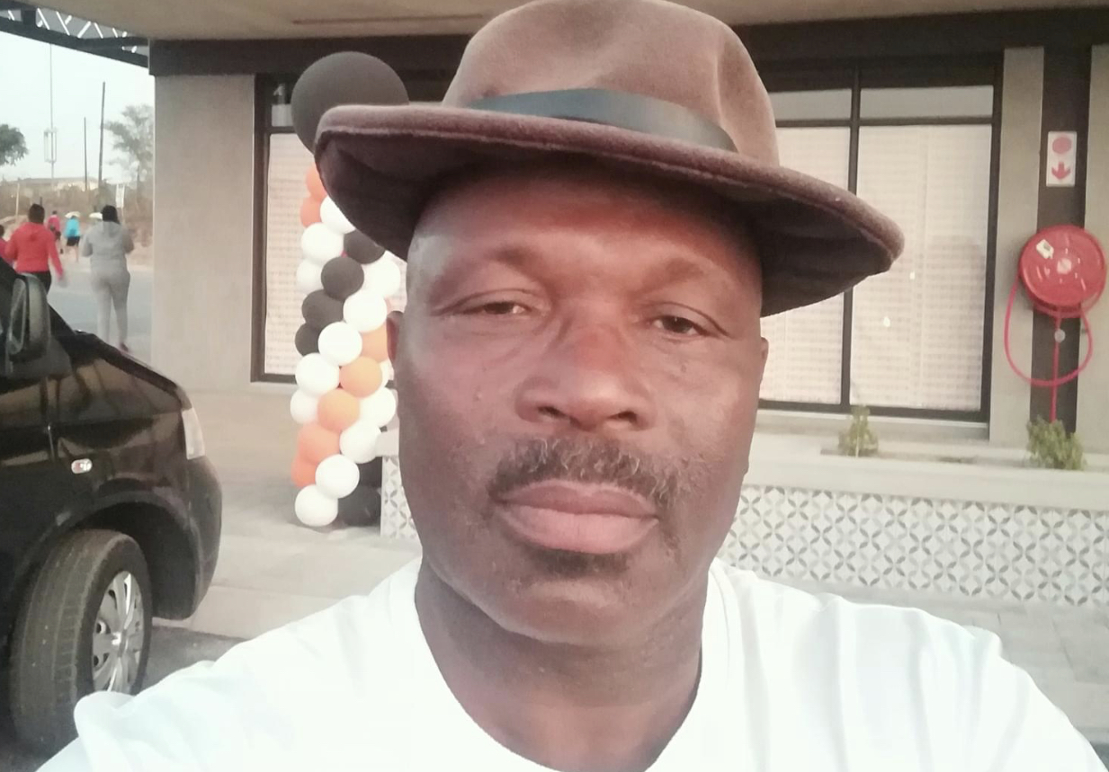 “TINKHUNDLA SIPHILA NGATO” ARTIST MSHIKISHI MNDZEBELE:I am hungry and poor Your Majesty.