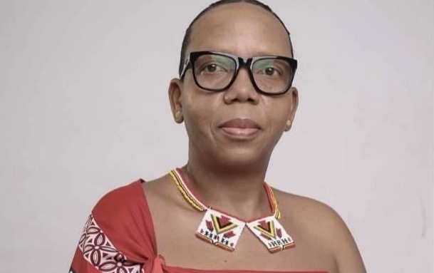 “Nothing wrong with calling for the fall of Tinkhundla system”, editor tells political toddler Senator Princess Ncengencenge.