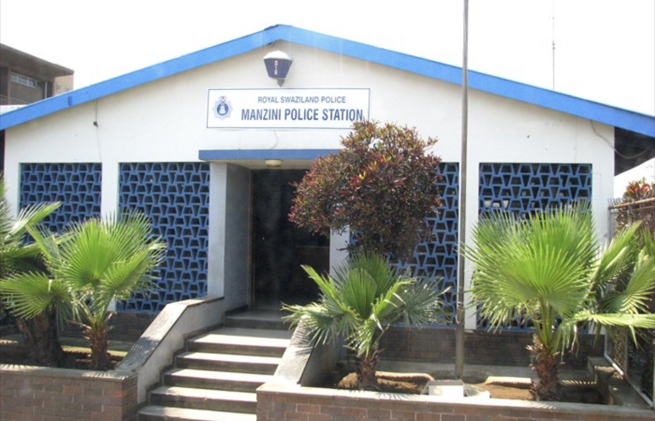 DPM THREAT: Mswati’s police officers visit Moneni uMphakatsi,question children who attended PUDEMO Youth League 32nd Anniversary rally.