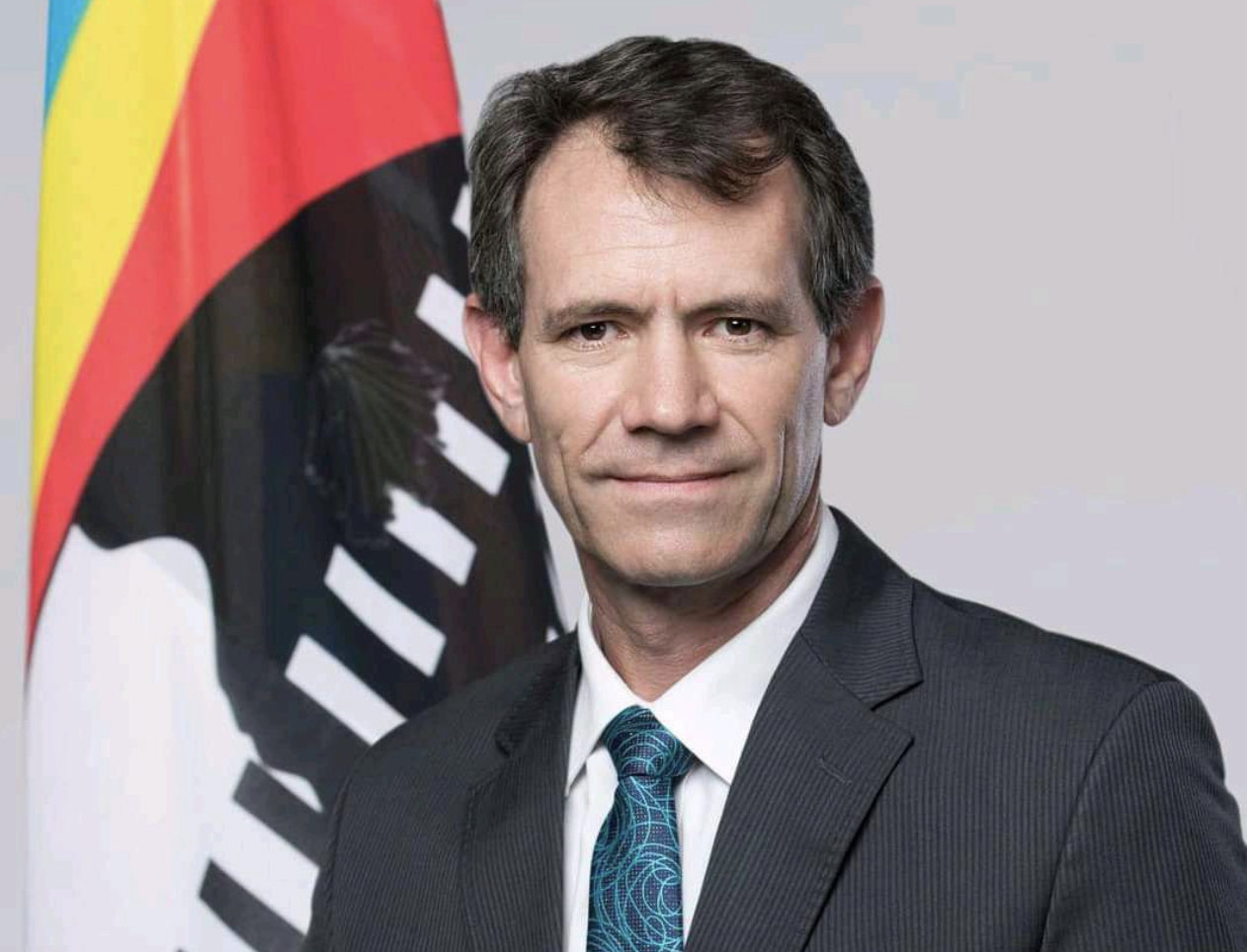 FINANCE MINISTER:No money for University students allowances.