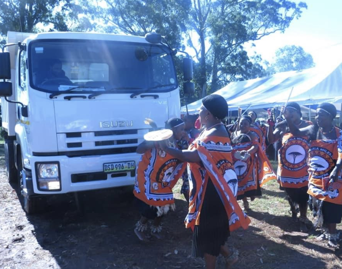 Multi-purpose Cooperative under Minister Buthelezi’s Constituency gets truck worth over R1million.