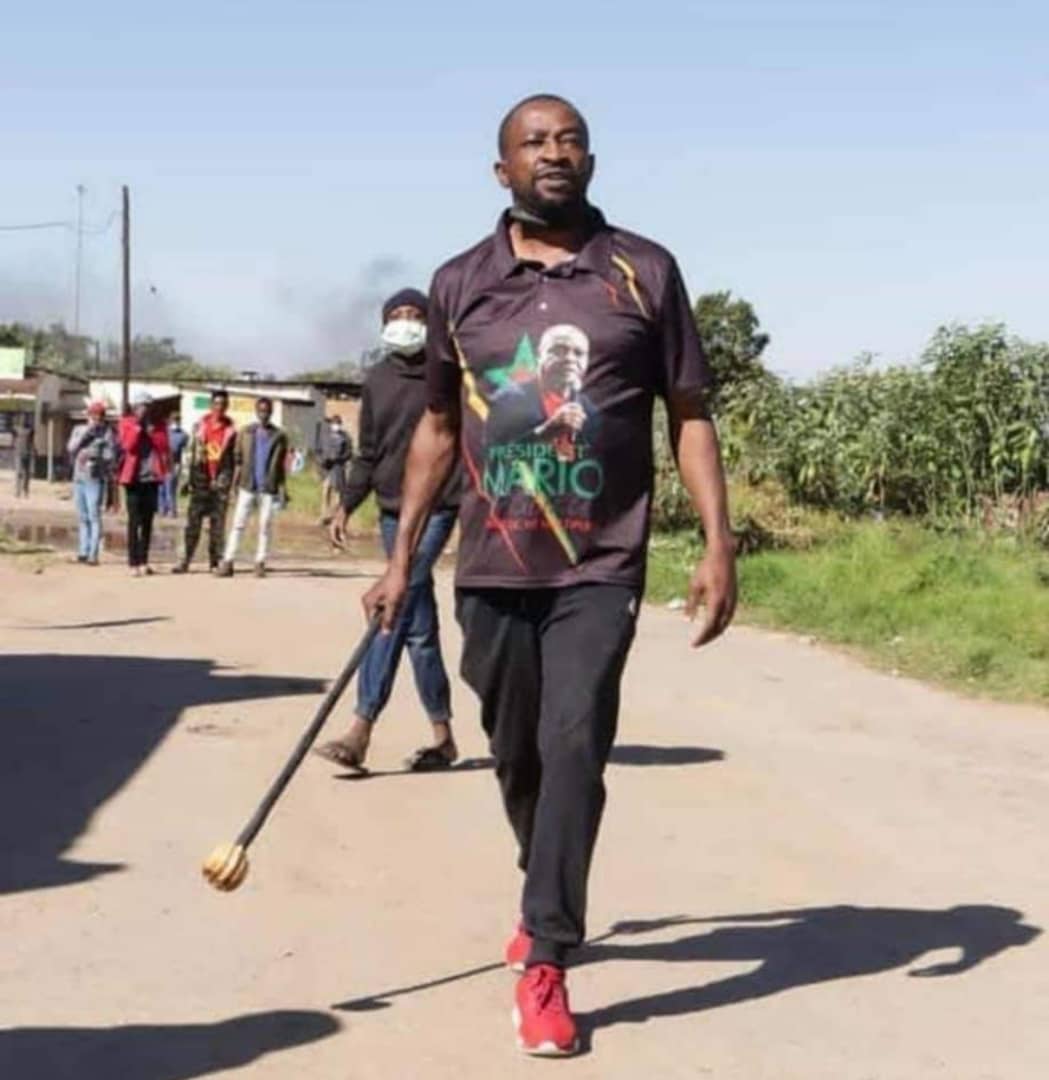 JUNIOR POLICE OFFICERS: We must arm ourselves with guns or sagila like PUDEMO President Mlungisi Makhanya