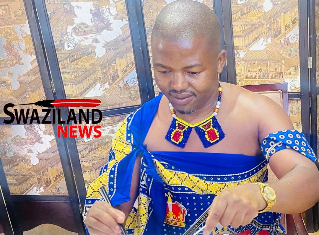 “Nibuye naye”, Prime Minister Russell Mmiso Dlamini sends police officers to hunt and abduct editor Zweli Martin Dlamini amid demands for the PM to account for missing R210million.