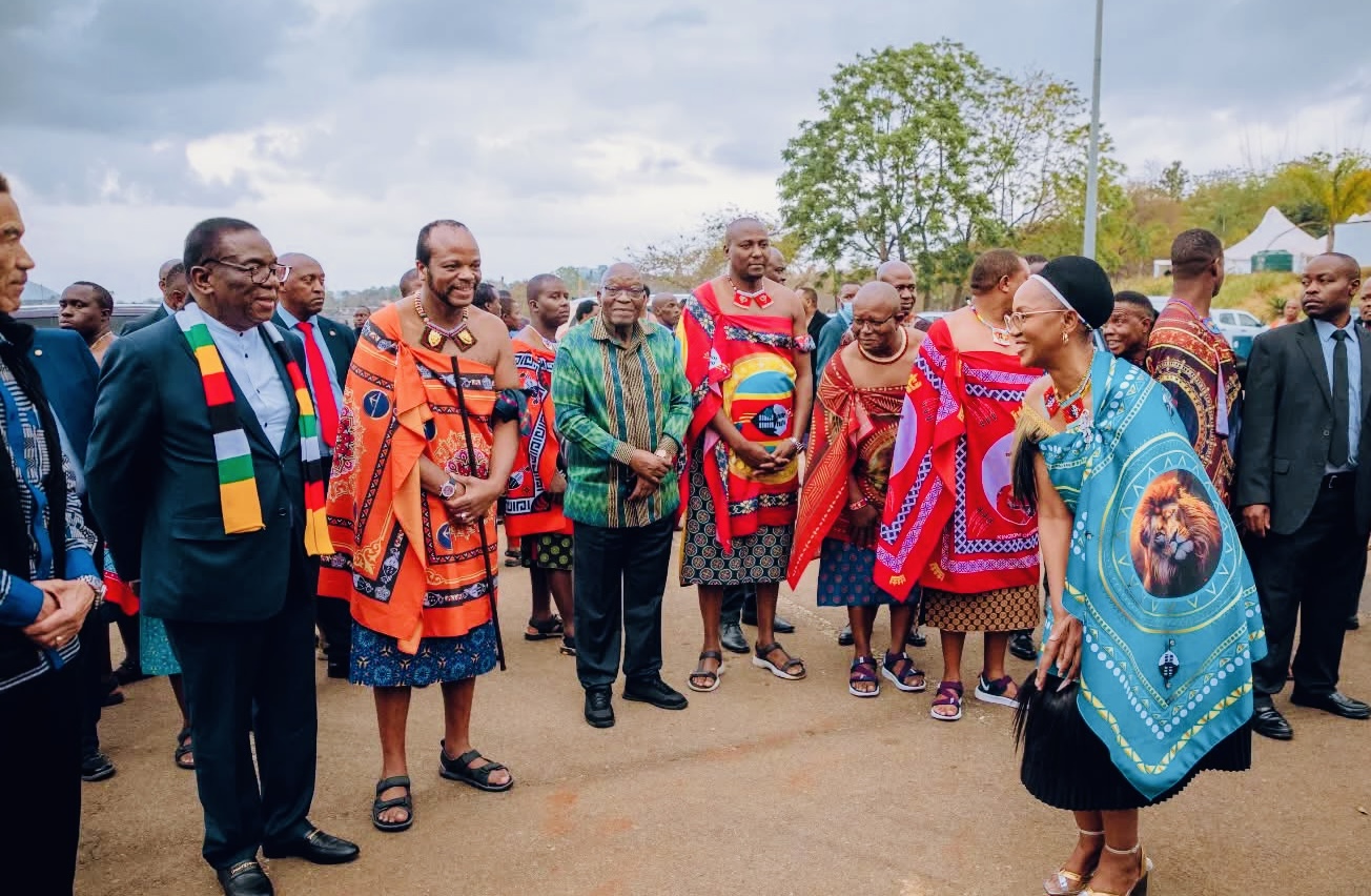 OPINION:King Mswati will shoulder the blame as his ‘mother-in-law Managing Director Jabulile Mashwama messes-up Water Services Corporation, stealing millions from the pockets of the poor by providing expensive water.