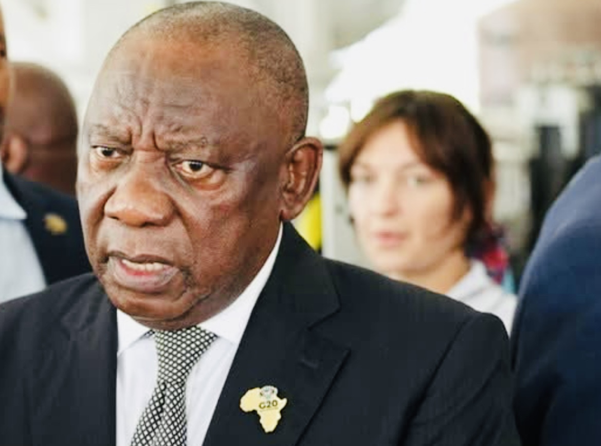 “I am ready to resign”, says South African President Cyril Ramaphosa.