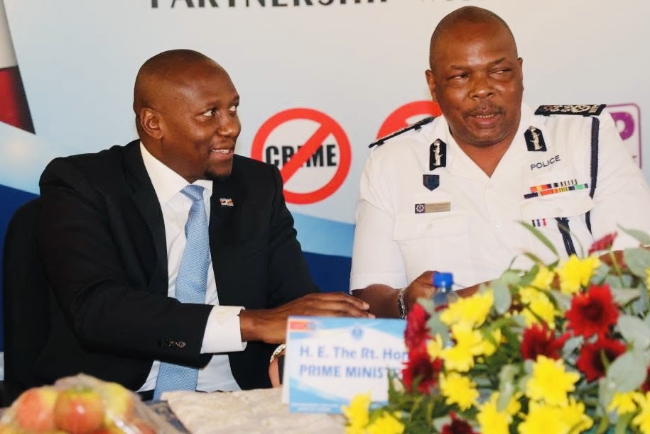 Prime Minister applauds National Commissioner of Police Vusi Manoma Masango for arresting ‘facata’ syndicate.