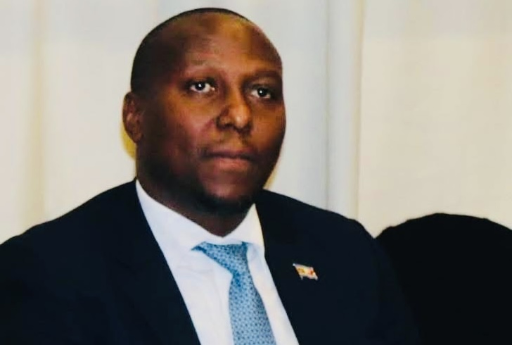 Prime Minister Russell Mmiso Dlamini now earning about R200,000.00 per-month including allowances after salary review.