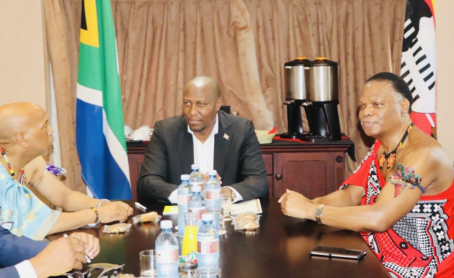 OPINION:Natural Resources Minister Prince Lonkhokhela must stop his “utsi sidlani” conduct and put the interest of emaSwati and the country first in the highly anticipated multibillion Lubhuku electricity generation project.