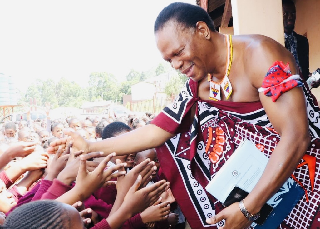 EXPOSED:Natural Resources Minister Prince Lonkhonkhela who increased electricity with over 14% allegedly impregnated over thirty(30) school girls, children maintained with multimillion royal grant sourced from public funds.