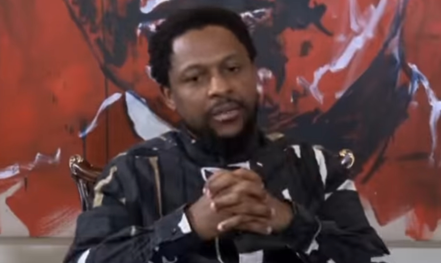 EFF leader Mbuyiseni Ndlozi resigns, leaves politics.