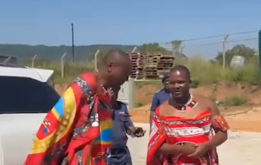 Prime Minister Russell Dlamini tours Hosea projects after MP Sifiso Mabuza declared loyalty to King Mswati and Tinkhundla system.