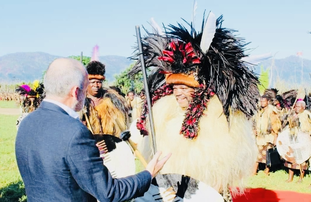 King Mswati’s Spokesperson Percy Simelane says ‘tetfulo’ reserved for the Monarchy, “litiya la-Commander” could be presented freely as visitor’s gift not by demand.