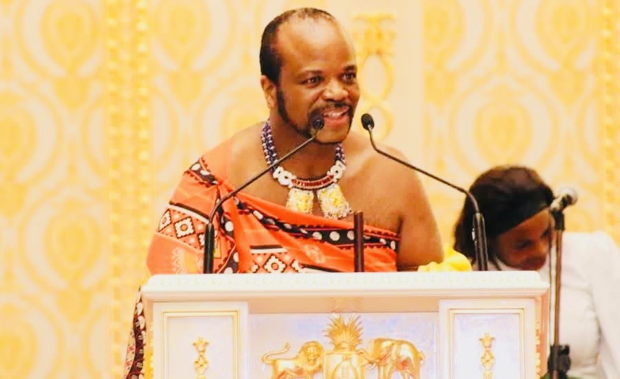 OPINION:King Mswati operates like a crocodile, might remove Army Commander Mashikilisane Fakudze for dividing the military through corruption while smiling and laughing with him.