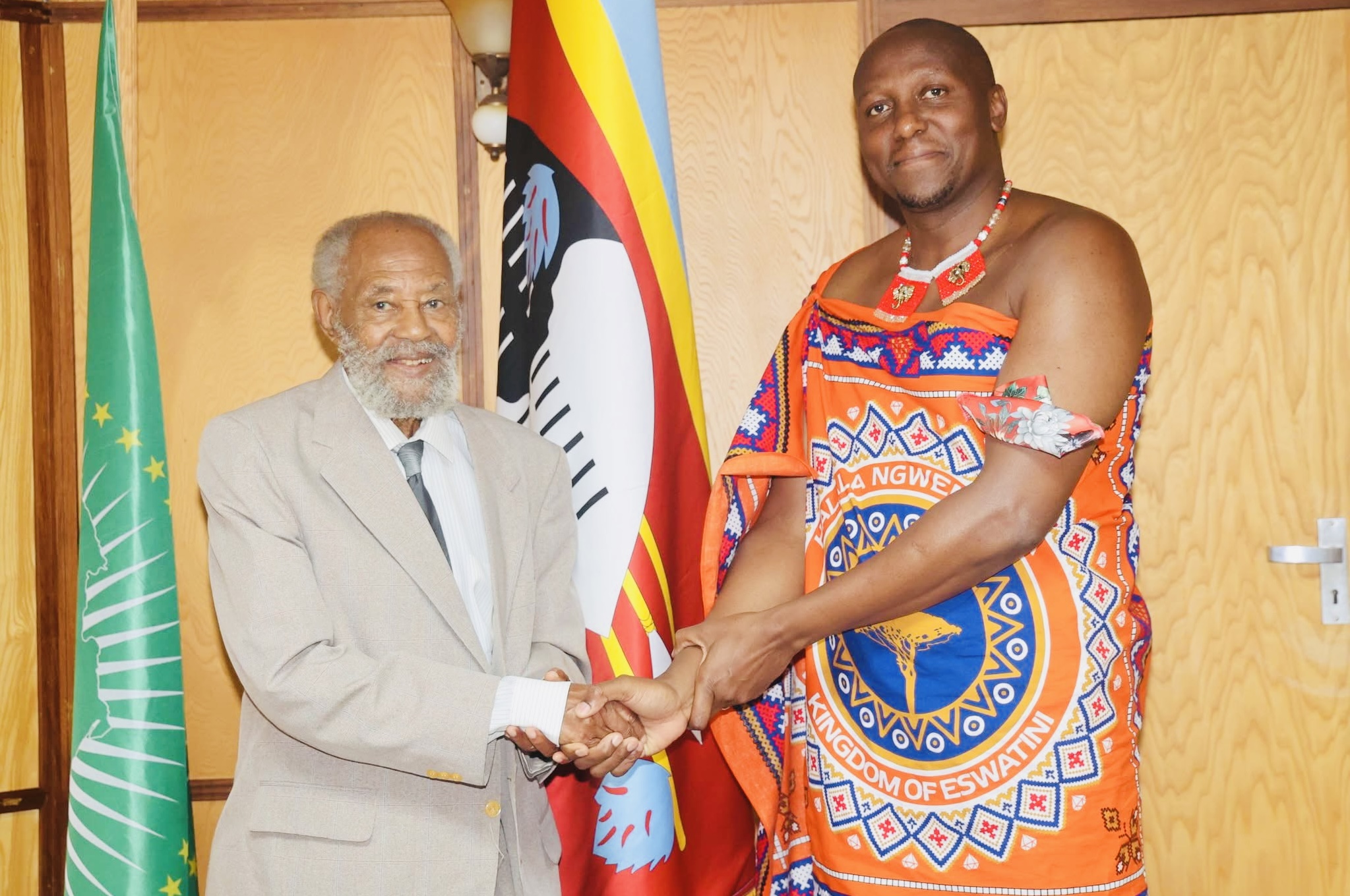 “I did not share any advice with PM Russell Dlamini as he was speaking nonstop,” King’s Advisor and ex-Prime Minister Prince Mabandla tells editor.