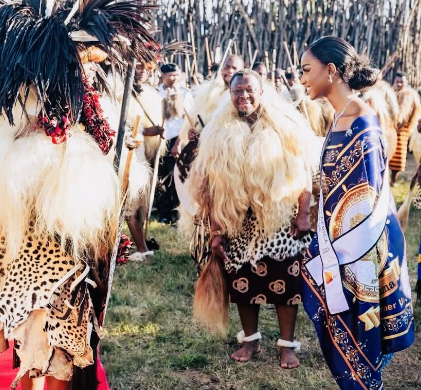 Miss South Africa Runner-up meets King Mswati, Spokesperson says “King’s private life not my area of interest” when asked to clarify if Luyanda Zuma will be the next wife or not.