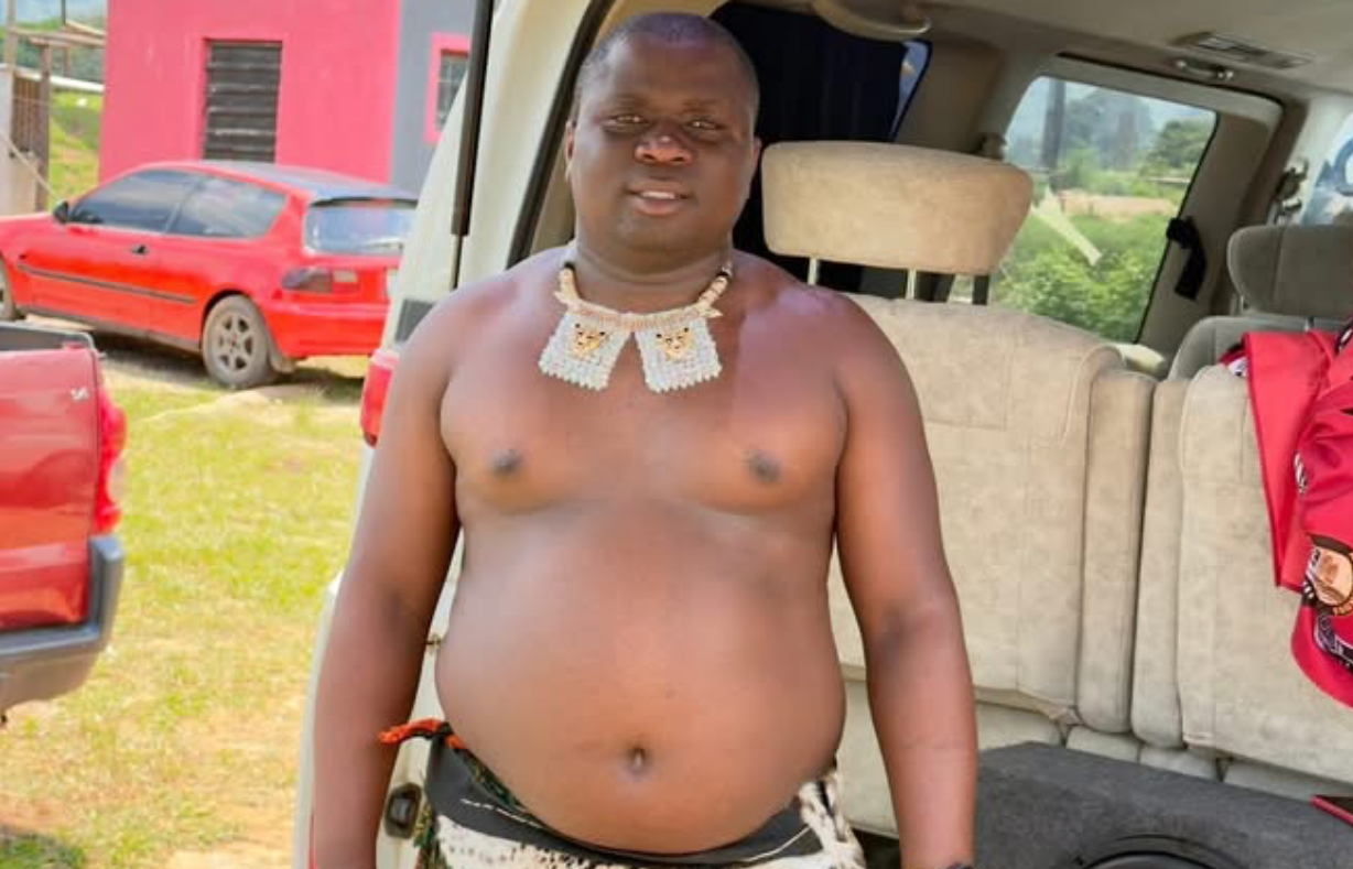 King Mswati’s Interpreter Sihle Dlamini, Senate President Lindiwe Dlamini establish online platform, appoints ex-EFF Swaziland President Ncamiso Ngcamphalala editor as The Kingdom Online editor.