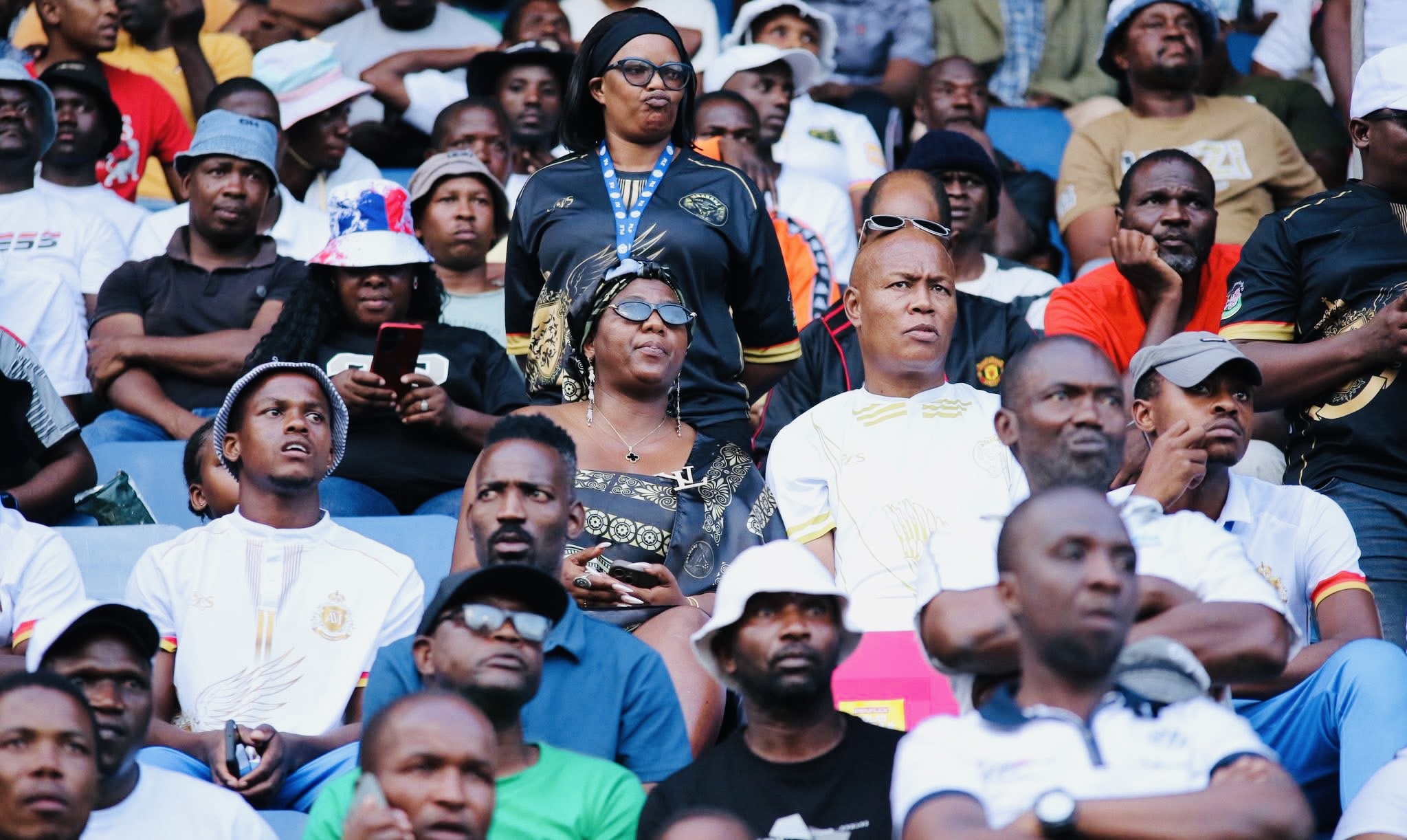 Businesswoman Shawn ‘MaMkhize’ Mkhize might be forced to apologize to Mswati after her Mbabane Highlanders AM fans behaved violently during King’s Cup, says club waiting for official report from Premier League of Eswatini (PLE).