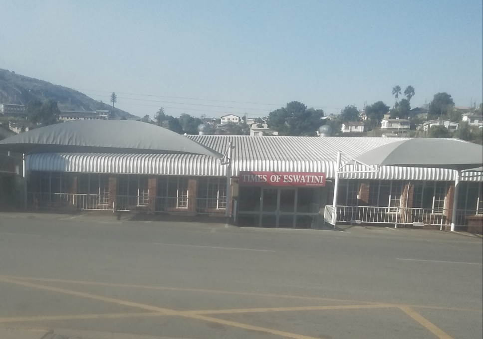 MISA warns eSwatini as protesters shutdown Times of Eswatini for supporting King and Government.