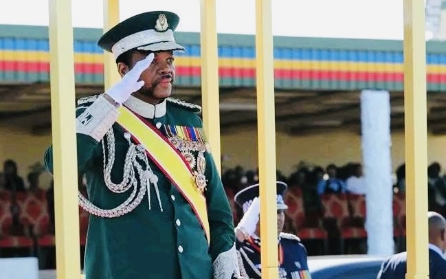 King Mswati welcomes convicted MP Mthandeni Dube apology, says “kukholwa kuhambelana nekucola nekutsi ungaphindziseli lokubi ngalokubi”.